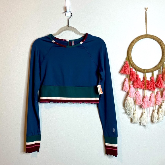 Free People NWT workout top - Picture 1 of 10